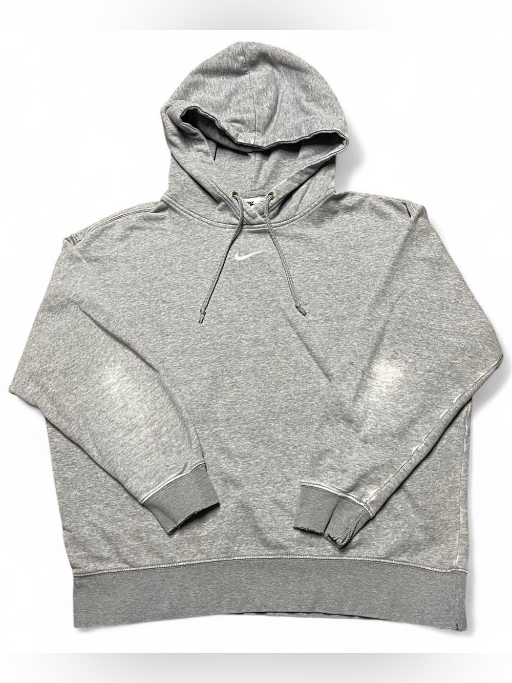 Nike Men's Medium Gray Pullover Hoodie‎ with Center Embroidered Swoosh